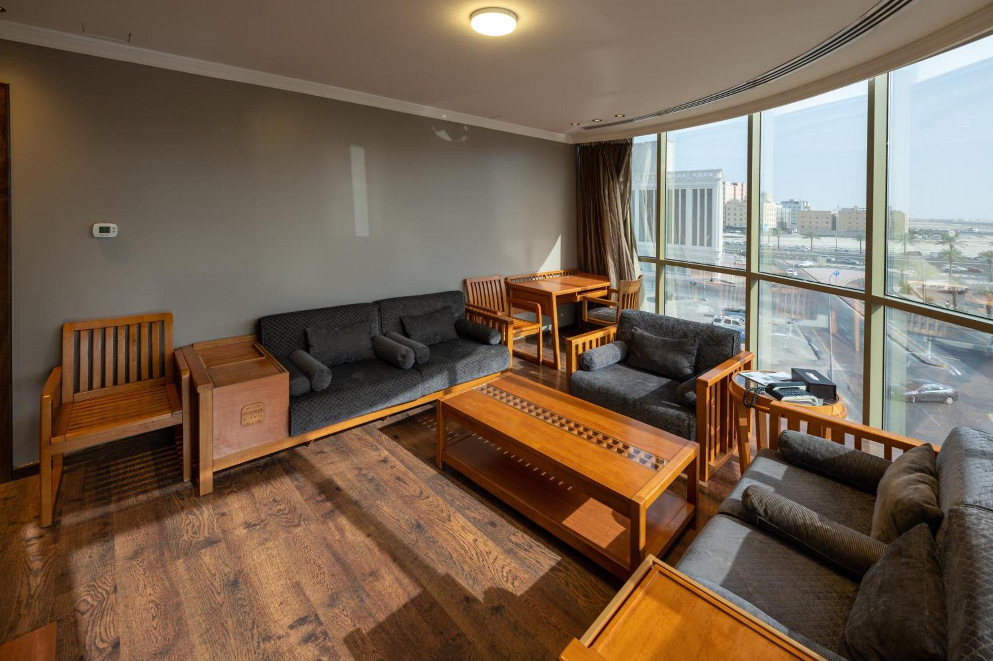 Tanal Serviced Apartments アル・コバール 部屋 写真
