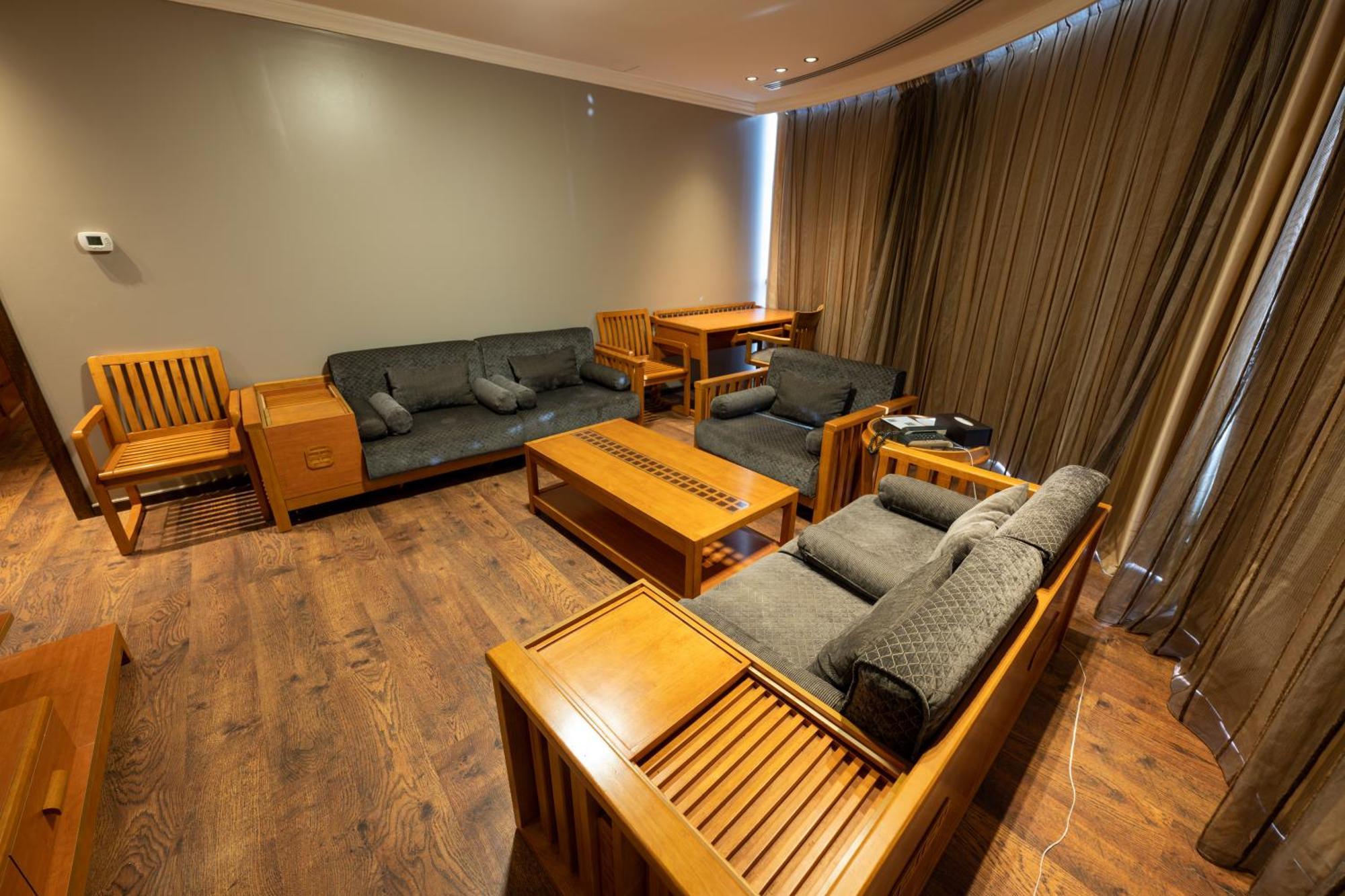 Tanal Serviced Apartments アル・コバール 部屋 写真